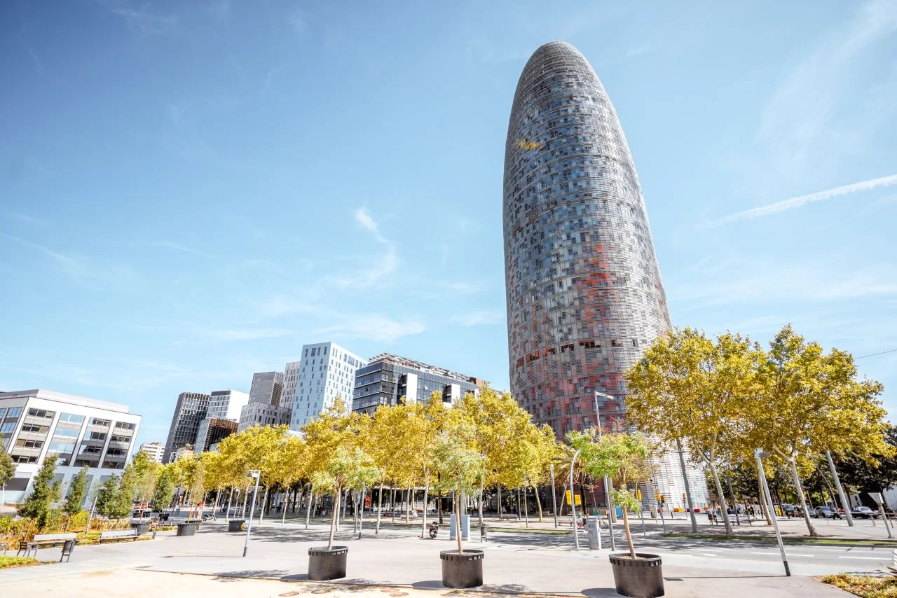 How to relocate to Spain with your partner while maintaining your job