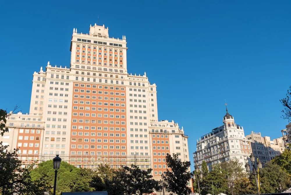 How to ensure workforce compliance in Spain: a guide for international employers