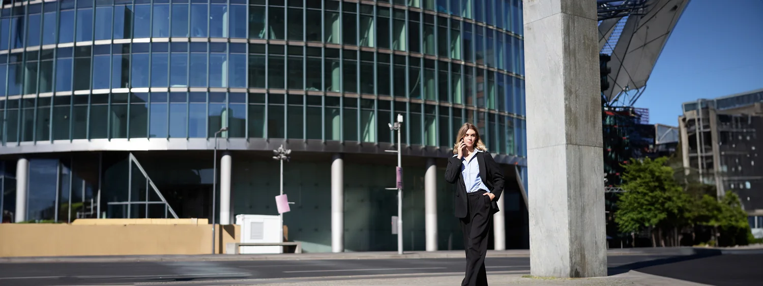 How to pay remote employees in Spain: Legal and practical insights